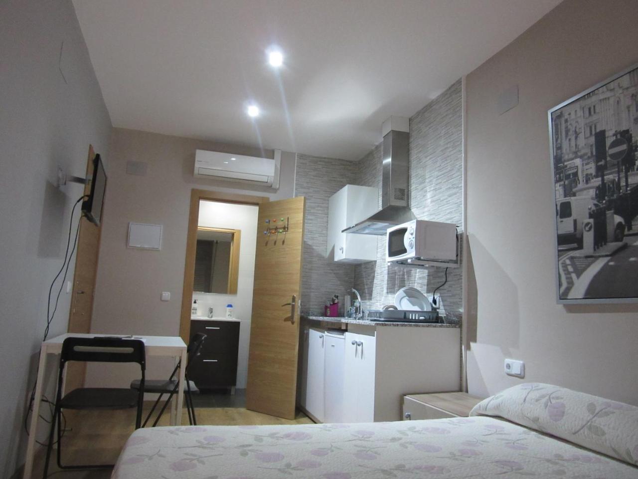 Apartamentos Adressadors บาเลนเซีย ภายนอก รูปภาพ