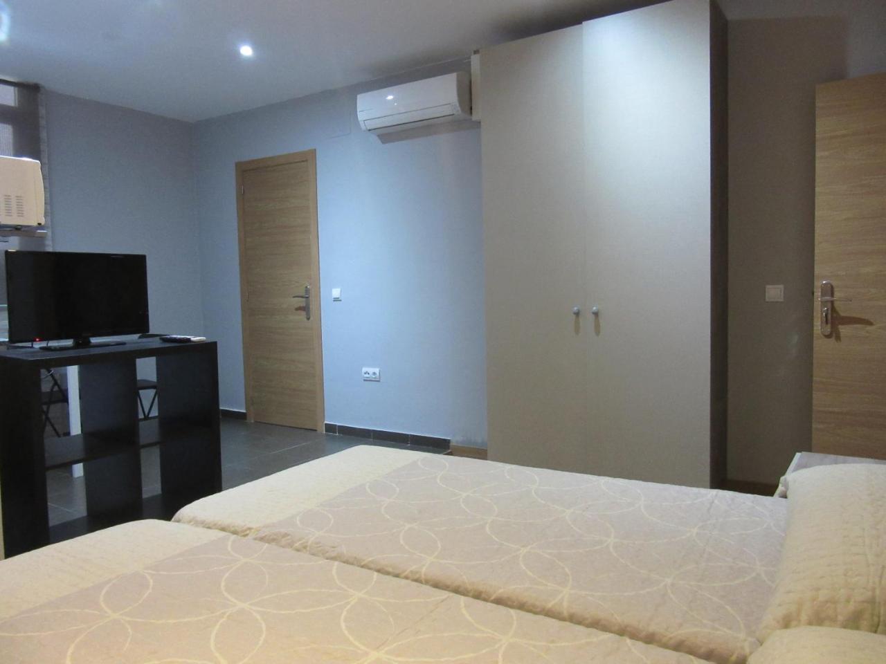 Apartamentos Adressadors บาเลนเซีย ภายนอก รูปภาพ